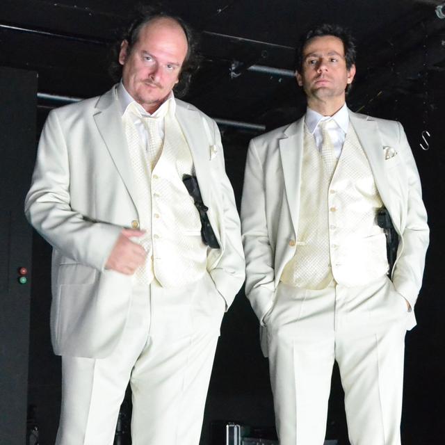 Gabriele Bazzichi et Roland Vouilloz dans "Le monte-plats", d'après Harold Pinter. [pulloff.ch]