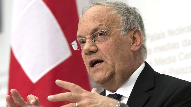 Johann Schneider-Ammann cherche à obtenir un accord de libre-échange avec la Chine. [Lukas Lehmann]