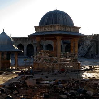 Le minaret de la mosquée des Omeyyades, à Alep, qui a été détruit durant le conflit actuel en Syrie. [Jalal Al-Halabi]