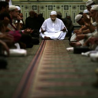 Mercredi est le premier jour de Ramadan en Egypte alors que le pays est plongé dans une profonde crise politique. [AP Photo/Hassan Ammar]