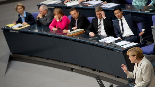 La chancelière allemande Angela Merkel devant le sommet européen ce jeudi 27.06.2013. [Hohannes Eisele]