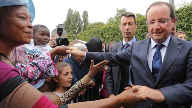 François Hollande poursuit son marathon estival en province. [Jacques Brinon - EPA]