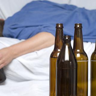 Alcool et sommeil ne font pas bon ménage. [Fotolia - lacamerachiara]
