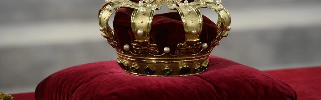 La royale couronne, joyau des Pays-Bas. [Lex Van Lieshout]