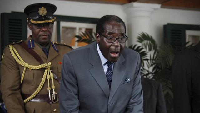 Le président du Zimbabwe Robert Mugabe a promis de ne pas s'accrocher au pouvoir en cas de défaite électorale. [EPA/Keystone - Aaron Ufumeli]