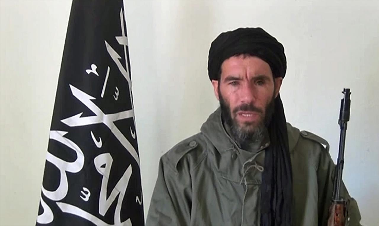 L'une des rares images de l'Algérien Mokhtar Belmokhtar, ancien responsable d'Al Qaïda au Maghreb islamique et soupçonné d'être l'instigateur de la prise d'otages survenue mercredi.