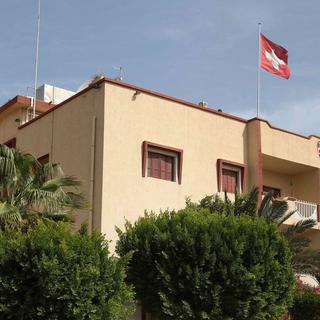 L'armée restera deux ans de plus pour protéger l'ambassade de Suisse à Tripoli.