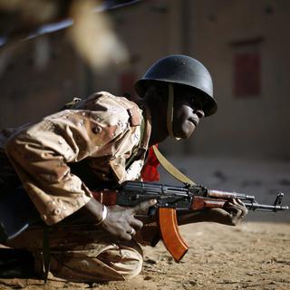 Un soldat malien à Gao, dimanche 10 février dernier. [Jerome Delay / AP Photo]