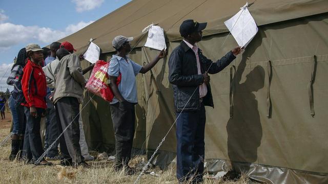 zimbabwe, mugabe [Aaron Ufumeli]