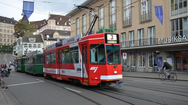 Le tram circule depuis quelques jours sur les lignes importantes du réseau des transports publics bâlois. [Gaël Klein]