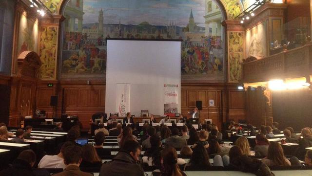 Les représentants de la Fédération suisse des parlements de jeunes étaient réunis pour un grand débat samedi au Palais de la Rumine, à Lausanne. [DSJ/FSPJ/FSPG - Facebook]