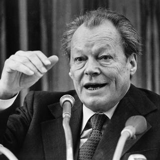 Willy Brandt fut chancelier de l'Allemagne de 1969 à 1974, devenant le premier social-démocrate à diriger le gouvernement depuis 1930. [AP/Keystone - Klaus Schlagmann]