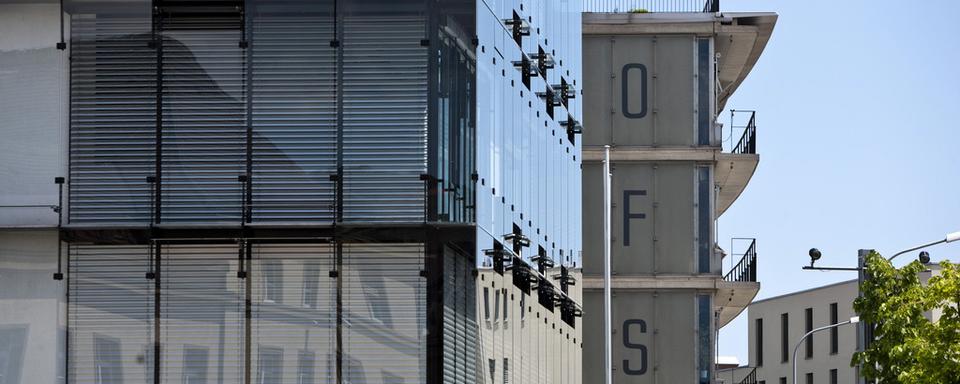 Le bâtiment de l'Office fédéral de la statistique (OFS) à Neuchâtel. [Keystone - Gaëtan Bally]