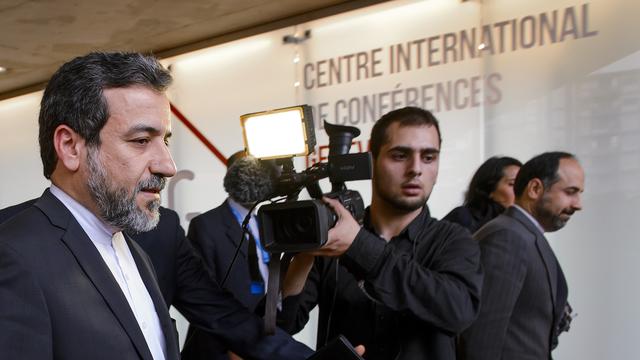 Le chef des négociateurs nucléaires iraniens, Abbas Araghchi, lorsqu'il a quitté le centre de conférences genevois mardi.