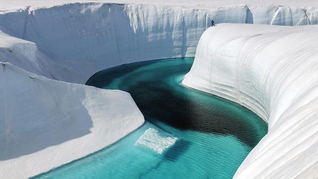 Les chercheurs ont découvert que le climat connaissait de fortes disparités régionales. [AP Photo/Extreme Ice Survey, James Balog)]