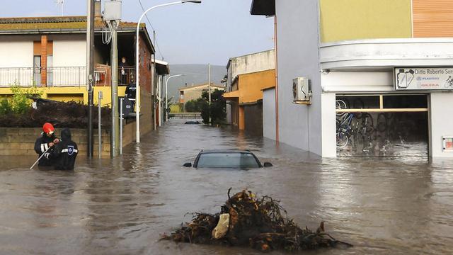 Les inondations en Sardaigne ont particulièrement touché le nord-est de l'île. Ici, Uras. [AP Photo/Alessandra Chergia]