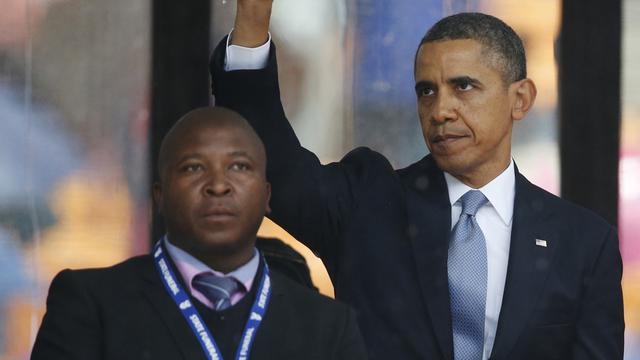L'interprète en langage des signes lors de l'hommage à Nelson Mandela était en fait un imposteur. [AP/Keystone - Matt Dunham]