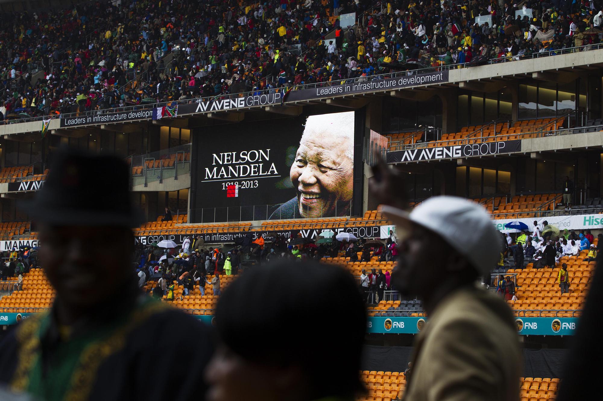 Le Soccer City Stadium de Soweto, où se déroule l'hommage à Nelson Mandela. [REUTERS - Ronen Zvulun]