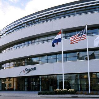 Le quartier général de Crucell est situé à Laiden, aux Pays-Bas.