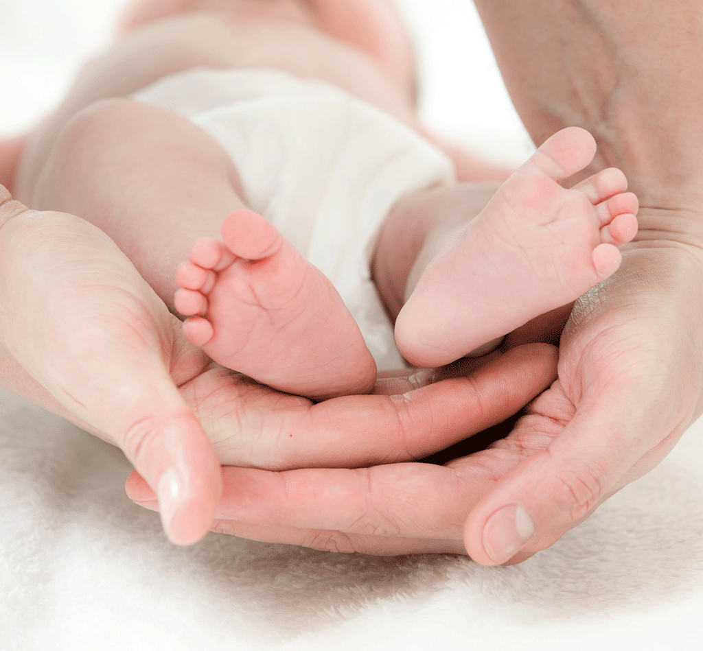 Max a prit un long congé suite à la naissance de son bébé. [Fotolia - Andriy Petrenko]