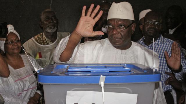 Selon des premiers résultats non officiels, Ibrahim Boubacar Keïta remporterait le premier tour de l'élection présidentielle au Mali. Les résultats officiels sont attendus au plus tard le 2 août. [Harouna Traore]