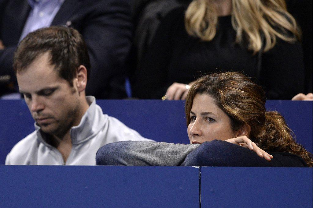 Severin Lüthi (à gauche) devrait continuer à suivre Federer. Sa femme Mirka aussi... [KEYSTONE - Georgios Kefalas]