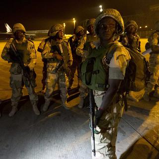 L'objectif de la CEDEAO est de mobiliser le plus rapidement possible les troupes ouest africaines sur le sol malien, pour repousser au nord du pays les djihadistes. [Jeremy Lempin / EPA]