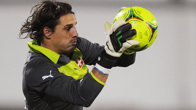 Der Schweizer Goalie Yann Sommer in Aktion, im Fussball Freundschaftsspiel Tunesien gegen Schweiz, am Mittwoch, 14. November 2012, im Stade Olympique in Sousse, Tunesien. (KEYSTONE/Steffen Schmidt) [KEYSTONE - Steffen Schmidt]