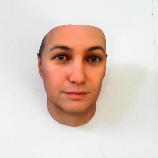 Le projet "Stranger Visions" recompose des visages à l'aide d'ADN. [deweyhagborg.com]