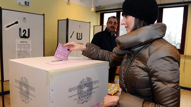 Le taux de participation aux élections italiennes est en baisse par rapport à 2008. [Alessandro Di Marco]