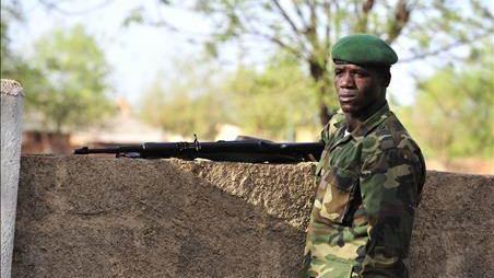 Un premier contingent de 570 soldats maliens a commencé une formation donnée par des experts européens.