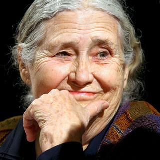 Doris Lessing est née en Iran et a passé sa jeunesse en Rhodésie, l'actuel Zimbabwe. [EPA/Keystone - Oliver Berg]