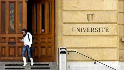 L'Université de Neuchâtel espère un retour à la normale après la crise qui a secoué la faculté des sciences économiques.