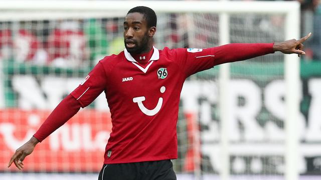 Johan Djourou ne portera plus le maillot d'Hanovre, mais celui d'Hambourg. [Lars Kaletta]