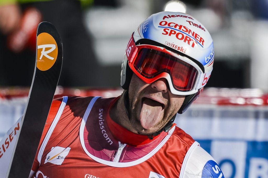 Didier Defago of Switzerland reacts in the finish area during the second run of the men's Giant-Slalom race at the FIS Alpine Ski World Cup in Val d'Isere, France, Sunday, December 9, 2012. (KEYSTONE/Jean-Christophe Bott) [Jean-Christophe Bott]