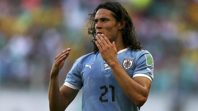 Cavani, qui a pris part à la Coupe des Condédérations avec l'Uruguay, dit adieu à Naples. [Eduardo Martins]