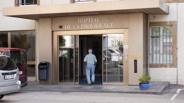 La reprise de l'hôpital de la Providence par le groupe Genolier reste défendue par le conseil de fondation comme la seule solution. [SANDRO CAMPARDO]