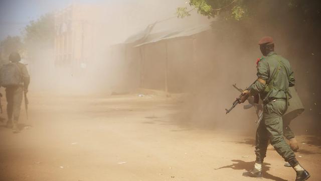 La ville de Gao est toujours le théâtre de violents combats entre islamistes et soldats français et maliens. [AP Photo]