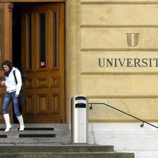 L'Université de Neuchâtel espère un retour à la normale après la crise qui a secoué la faculté des sciences économiques. [Sandro Campardo]