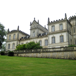 Le château du Grand Mouëys se situe sur la rive droite de la Garonne, dans la région de l’Entre-deux-Mers. [Alain Arnaud]