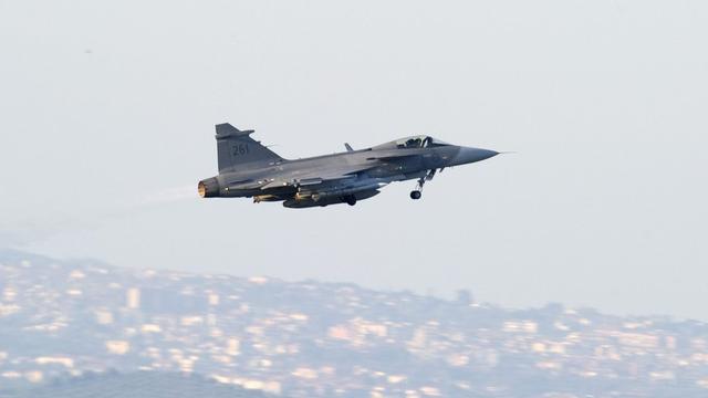 Le Brésil a décidé d'équiper son armée de l'air avec les chasseurs Gripen au détriment du Rafale proposé par le français Dassault et du F-A-18 de l'américain Boeing. [AP/Keystone - TT, Pontus Lundahl]