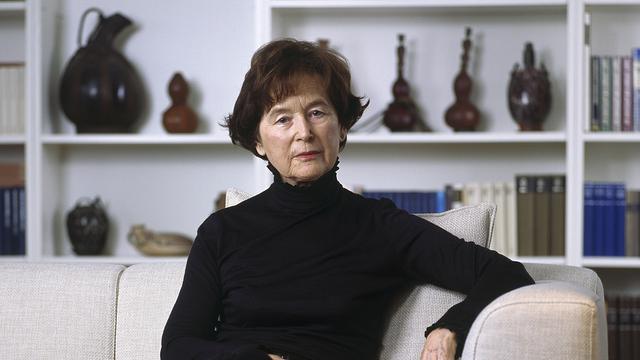 Elisabeth Kopp a été conseillère fédérale de 1984 à 1989. [Keystone - Gaëtan Bally]
