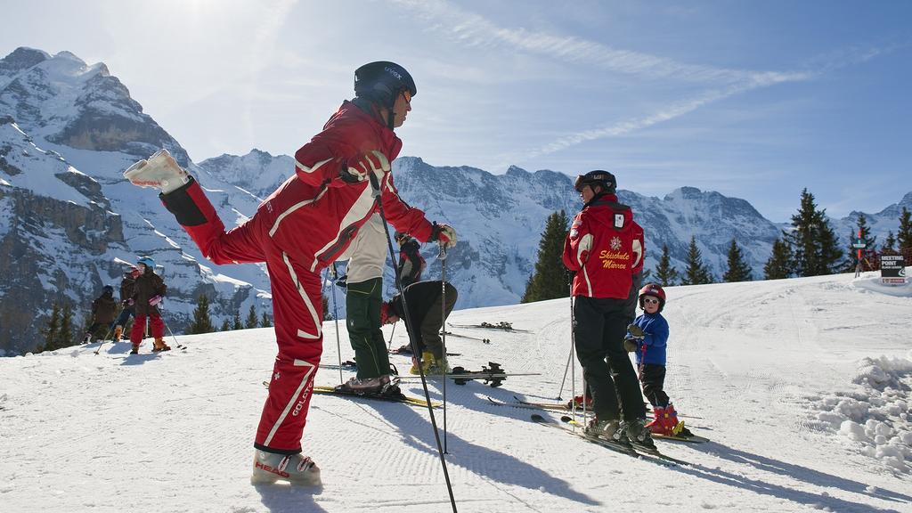 Suisse Tourisme met les moniteurs de ski à l'honneur. [Xavier Gehrig]