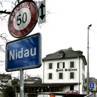 La commune de Nidau (BE) est adjacente à la ville bilingue de Bienne.