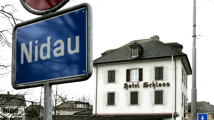 La commune de Nidau (BE) est adjacente à la ville bilingue de Bienne.