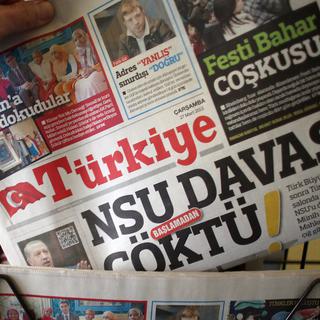 La Une d'un journal turc consacrée au procès des meurtriers néonazis. [Oliver Berg]