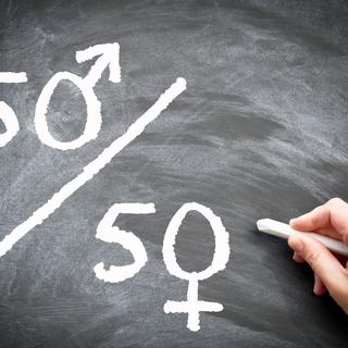 Comment évoluent les inégalités hommes-femmes après 50 ans? [Marco2811]