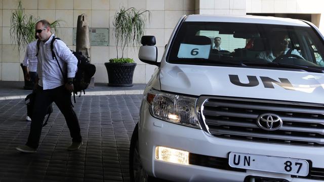 Les experts de l'ONU arrivant à Damas. [Louai Beshara]