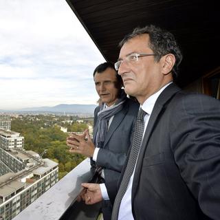 Charles Beer, président du Conseil d'Etat genevois et Francois Lamy, ministre français en charge de la Ville, ce vendredi 25 octobre 2013 à Genève. [Martial Trezzini]