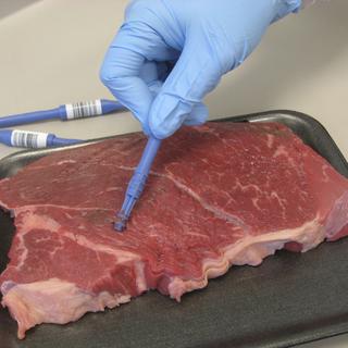 Et si le steak cultivé en laboratoire devenait une alternative à la viande que nous achetons aujourd'hui? [IdentiGEN Ltd - AP Photo]